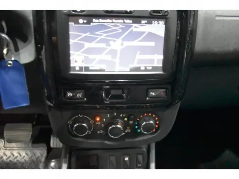 RENAULT Duster 2.0 16V 4P FLEX DYNAMIQUE AUTOM�TICO, Foto 11
