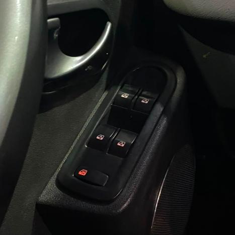 RENAULT Duster 2.0 16V 4P FLEX TECH ROAD AUTOM�TICO, Foto 17