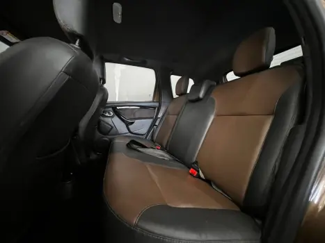 RENAULT Duster , Foto 11