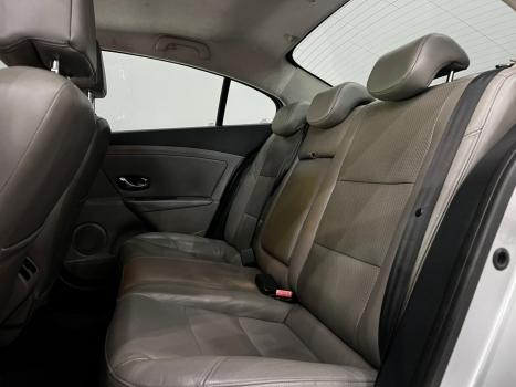 RENAULT Fluence 2.0 16V 4P FLEX PRIVIL�GE AUTOM�TICO, Foto 10