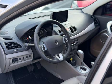 RENAULT Fluence 2.0 16V 4P FLEX PRIVIL�GE AUTOM�TICO, Foto 8