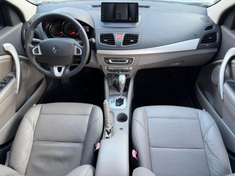 RENAULT Fluence 2.0 16V 4P FLEX PRIVIL�GE AUTOM�TICO, Foto 13