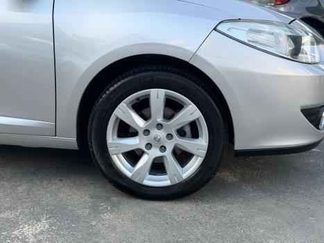 RENAULT Fluence 2.0 16V 4P FLEX PRIVIL�GE AUTOM�TICO, Foto 17