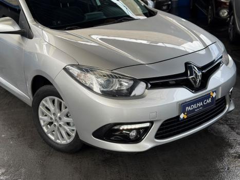 RENAULT Fluence 2.0 16V 4P FLEX DYNAMIQUE AUTOM�TICO, Foto 14