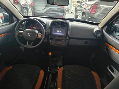 RENAULT Kwid 1.0 12V 4P SCE FLEX OUTSIDER, Foto 13