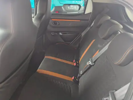 RENAULT Kwid 1.0 12V 4P SCE FLEX OUTSIDER, Foto 15