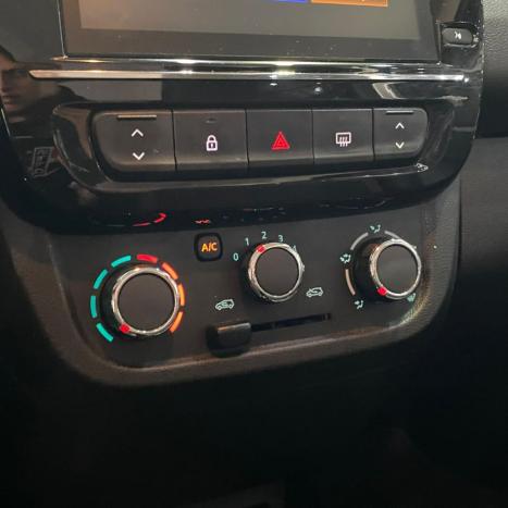 RENAULT Kwid 1.0 12V 4P SCE FLEX OUTSIDER, Foto 11