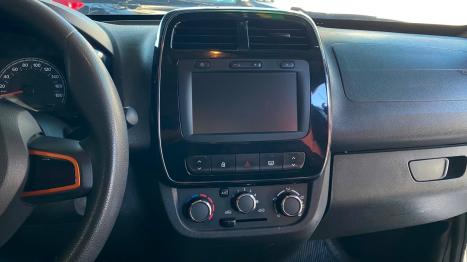 RENAULT Kwid 1.0 12V 4P SCE FLEX OUTSIDER, Foto 13