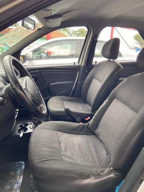 RENAULT Logan 1.0 12V 4P FLEX SCE AUTHENTIQUE, Foto 4