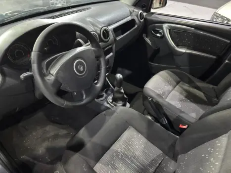 RENAULT Logan 1.0 16V 4P FLEX EXPRESSION, Foto 7