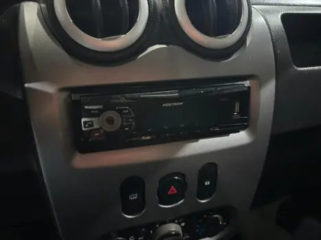 RENAULT Logan 1.0 16V 4P FLEX EXPRESSION, Foto 12