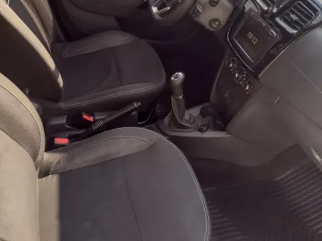 RENAULT Logan 1.0 16V 4P FLEX AUTHENTIQUE, Foto 9