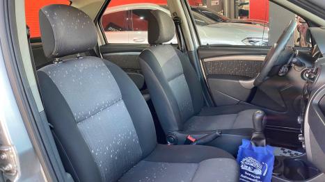 RENAULT Logan 1.0 16V 4P FLEX SCE EXPRESSION, Foto 6
