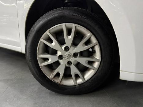 RENAULT Logan , Foto 2