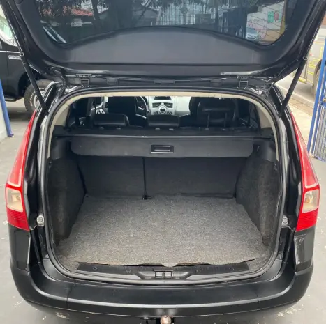 RENAULT Megane Grand Tour 1.6 16V 4P FLEX DYNAMIQUE, Foto 6