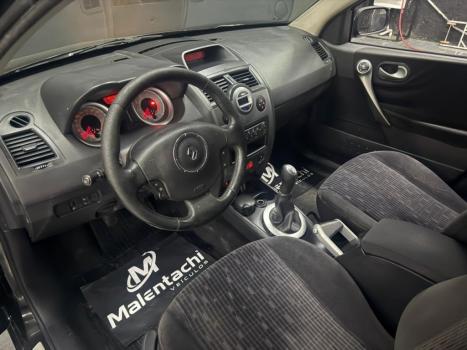 RENAULT Megane Sedan , Foto 10