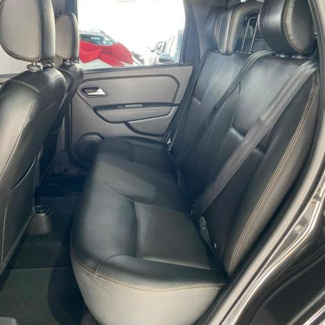 RENAULT Oroch 1.3 16V 4P OUTSIDER TURBO TCe AUTOM�TICO CVT, Foto 13