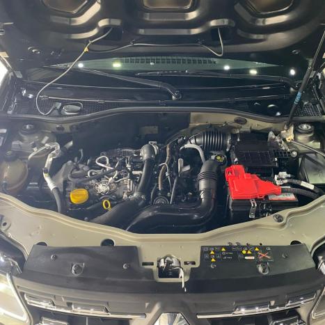 RENAULT Oroch 1.3 16V 4P OUTSIDER TURBO TCe AUTOM�TICO CVT, Foto 19