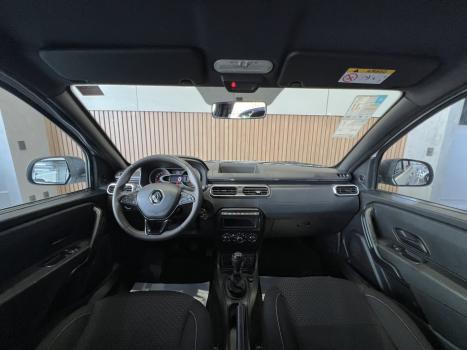 RENAULT Oroch , Foto 18
