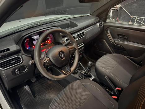 RENAULT Oroch , Foto 14