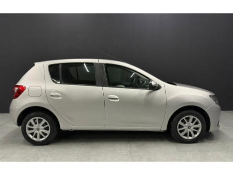 RENAULT Sandero 1.0 16V 4P FLEX EXPRESSION, Foto 5 RENAULT Sandero 1.0 16V 4P FLEX EXPRESSION, Foto 5