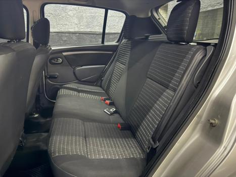 RENAULT Sandero 1.0 16V 4P FLEX EXPRESSION, Foto 10