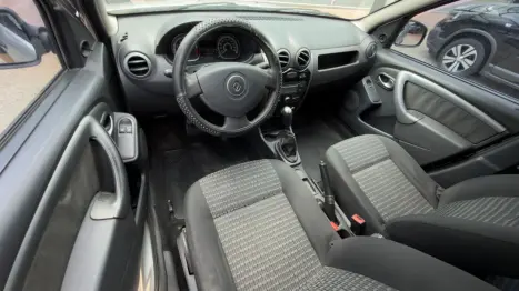 RENAULT Sandero 1.0 16V 4P FLEX EXPRESSION, Foto 9