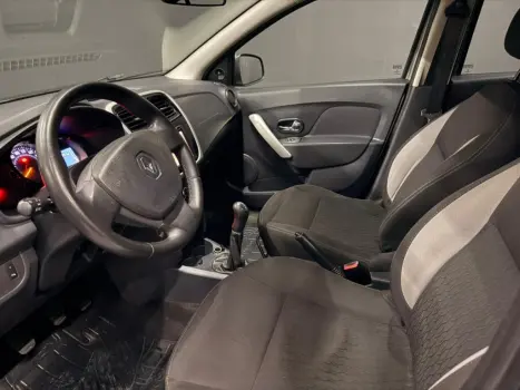 RENAULT Sandero 1.0 12V 4P FLEX SCE EXPRESSION, Foto 6