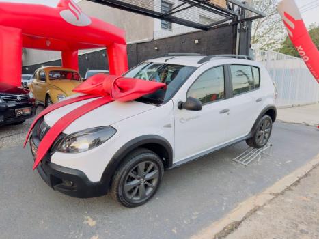 RENAULT Sandero 1.6 4P FLEX STEPWAY RIP CURL, Foto 2