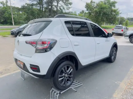 RENAULT Sandero 1.6 16V 4P FLEX SCE INTENSE X-TRONC AUTOM�TICO CVT, Foto 18