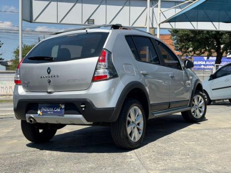 RENAULT Sandero 1.6 16V 4P FLEX STEPWAY, Foto 4