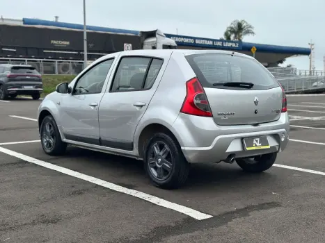 RENAULT Sandero 1.6 4P VIBE, Foto 4