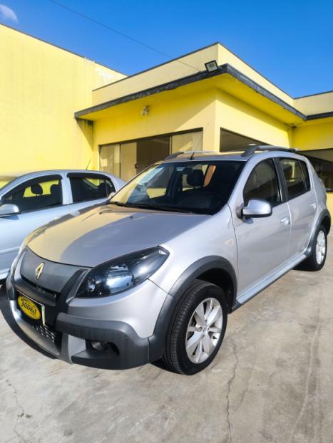 RENAULT Sandero 1.6 16V 4P FLEX SCE STEPWAY INTENSE X-TRONC AUTOM�TICO CVT, Foto 1