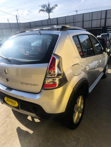 RENAULT Sandero 1.6 16V 4P FLEX SCE STEPWAY INTENSE X-TRONC AUTOM�TICO CVT, Foto 12