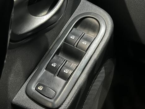 RENAULT Sandero 1.6 16V 4P FLEX STEPWAY AUTOM�TICO, Foto 7