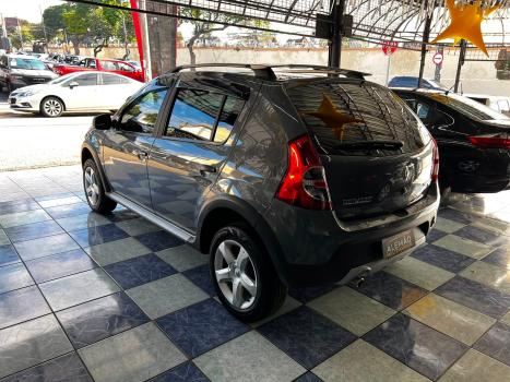 RENAULT Sandero 1.6 4P FLEX STEPWAY, Foto 8