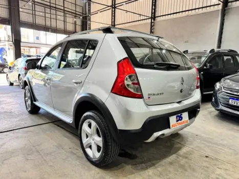RENAULT Sandero 1.6 16V 4P FLEX STEPWAY, Foto 2
