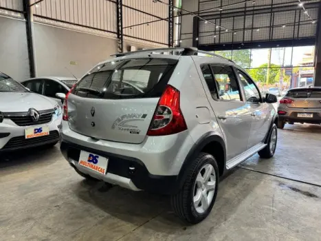 RENAULT Sandero 1.6 16V 4P FLEX STEPWAY, Foto 15
