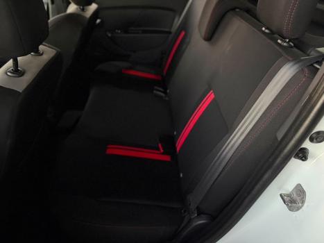 RENAULT Sandero 2.0 16V 4P RS FLEX, Foto 15