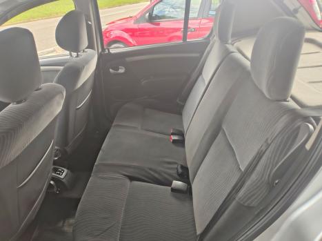 RENAULT Sandero , Foto 10
