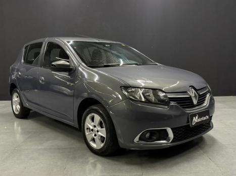RENAULT Sandero , Foto 1