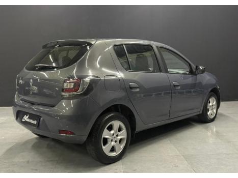 RENAULT Sandero , Foto 3