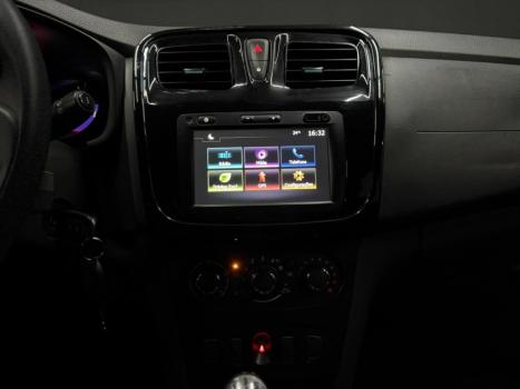 RENAULT Sandero , Foto 11