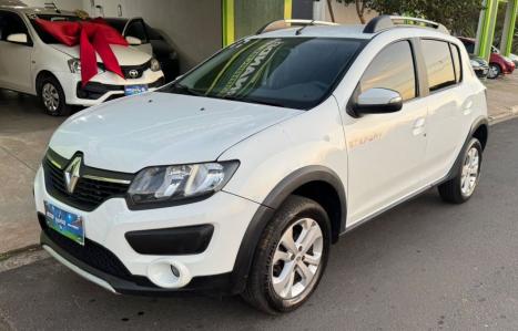 RENAULT Stepway 1.6 16V 4P FLEX SCE DINAMIQUE, Foto 2