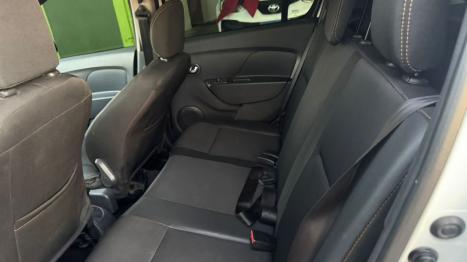 RENAULT Stepway 1.6 16V 4P FLEX SCE DINAMIQUE, Foto 10