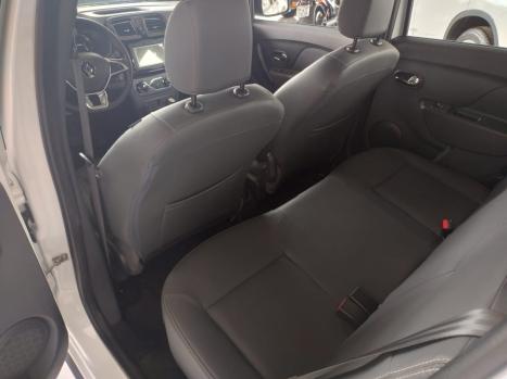 RENAULT Stepway 1.6 16V 4P FLEX ICONIC X-TONIC AUTOM�TICO CVT, Foto 17