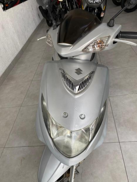 SUZUKI Burgman 125 , Foto 8