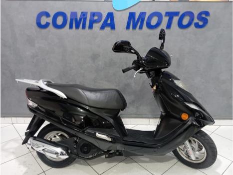 SUZUKI Burgman 125 , Foto 1