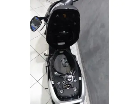 SUZUKI Burgman 125 , Foto 6