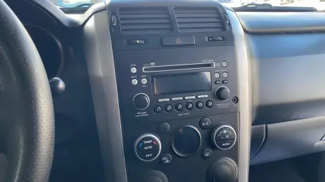 SUZUKI Grand Vitara 2.0 16V 4P LIMITED EDITION AUTOM�TICO, Foto 17